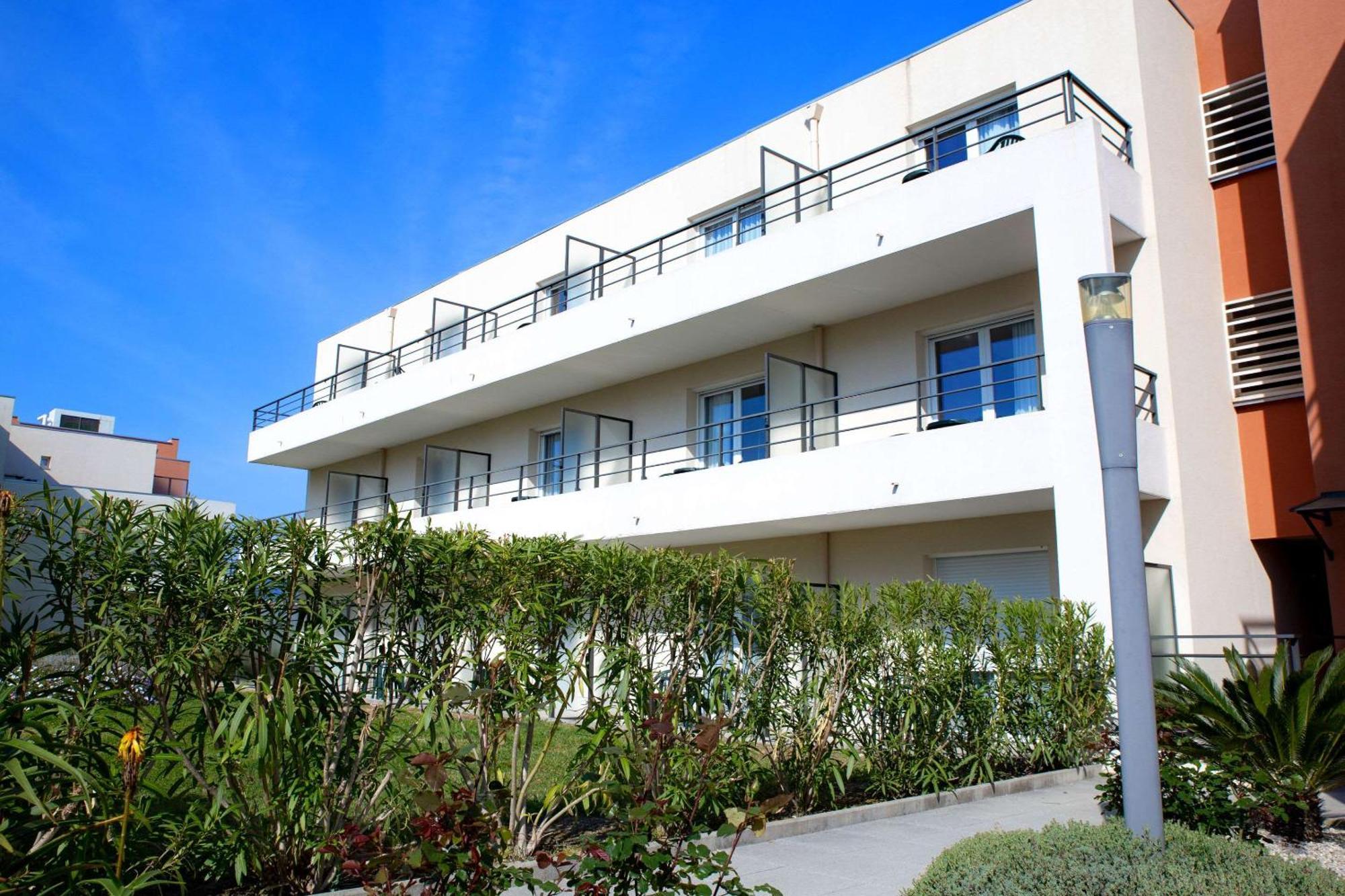 Zenitude Hôtel-Résidences Cannes Mandelieu Confort Mandelieu-la-Napoule Exterior foto